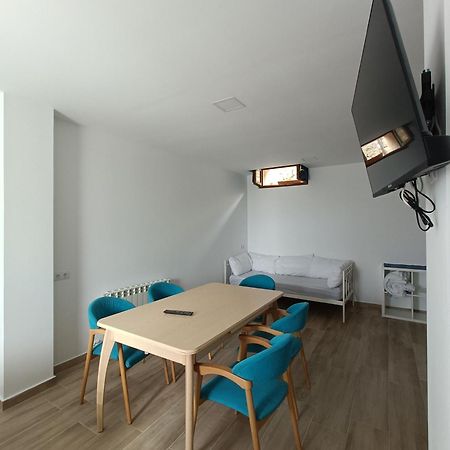 Estudio Cinco Personas Riglos Exteriér fotografie