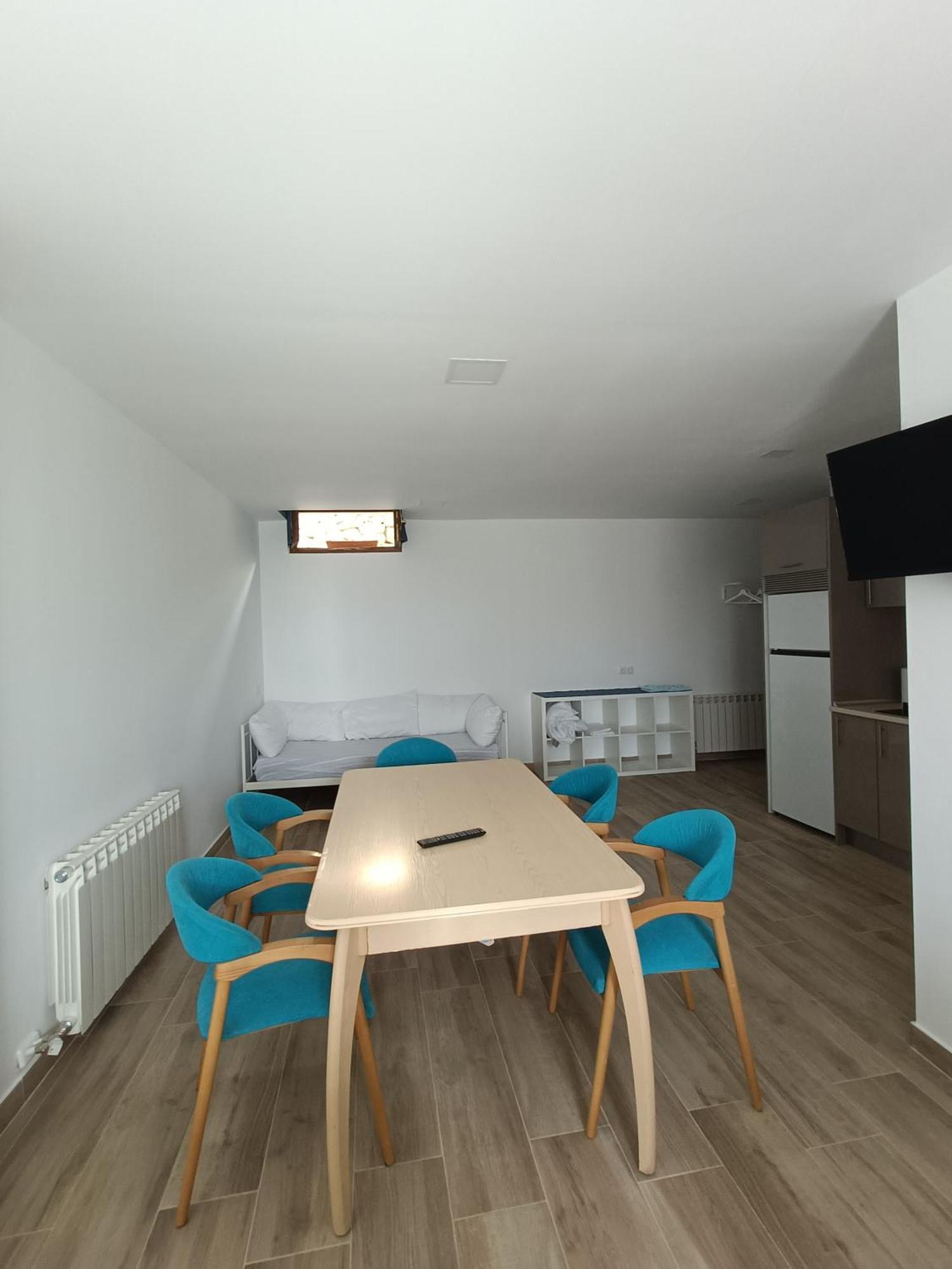Estudio Cinco Personas Riglos Exteriér fotografie